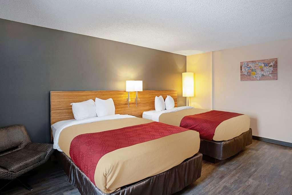 Quality Inn Frontier At Us Hwy 30 Clinton Quarto foto